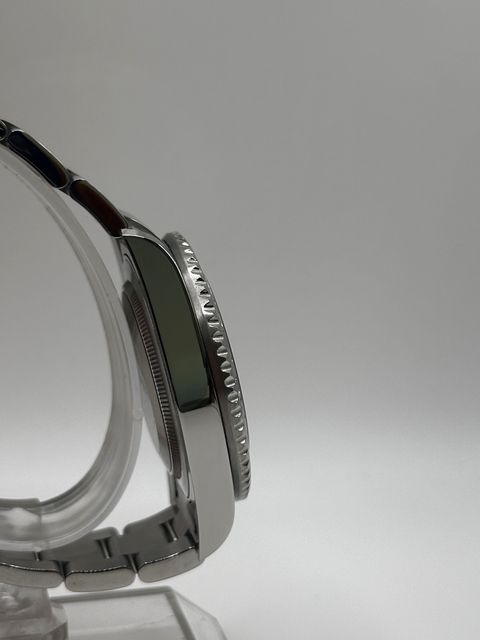 Rolex GMT Master II 116710 BLNR Image 2